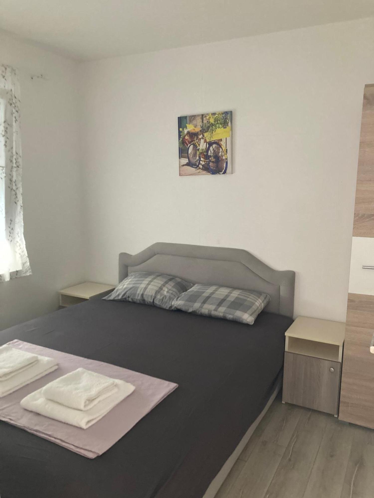 Budva, Jaz, Apartmani Dif Exteriér fotografie