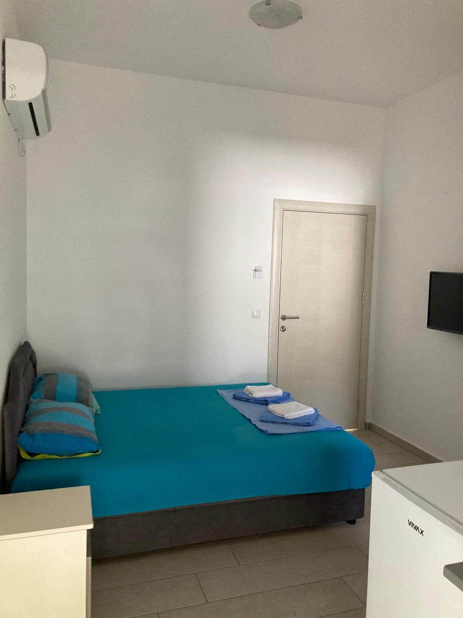 Budva, Jaz, Apartmani Dif Exteriér fotografie